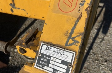 Aratro argini Daniele Usato 