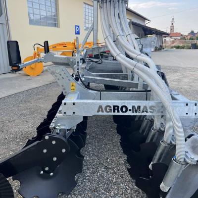 Agro Masz calate liquami su dischi 